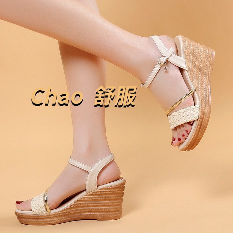 Summer weave thick crust sandals for women
