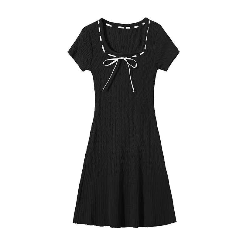 Pinched waist dress enticement T-back for women