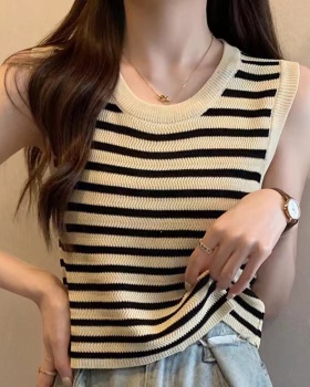 Stripe Casual tops knitted summer vest for women