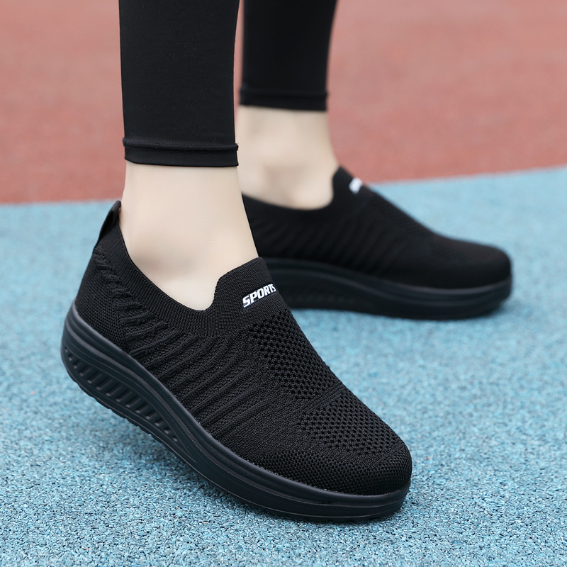 Cozy portable shake shoes Casual shoes for women