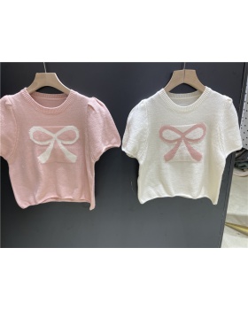 Short puff sleeve tender tops sweet spring and summer sweater