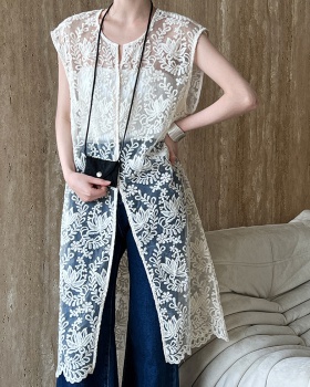 Embroidery enticement dress hollow long sleeveless dress