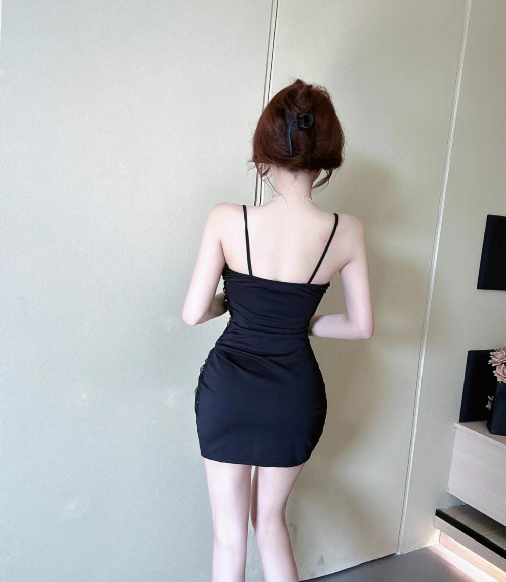 Sexy low-cut package hip sling gauze bottoming dress