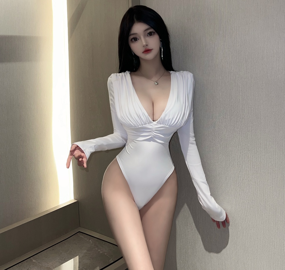 Sexy spicegirl white long sleeve leotard for women
