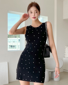 Round neck knitted T-back hip dress for women