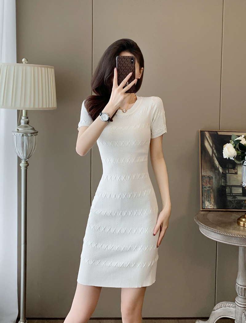 Short sleeve package hip white ice silk dress for women