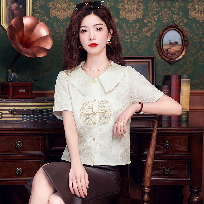 Embroidery Chinese style tops short shirt for women