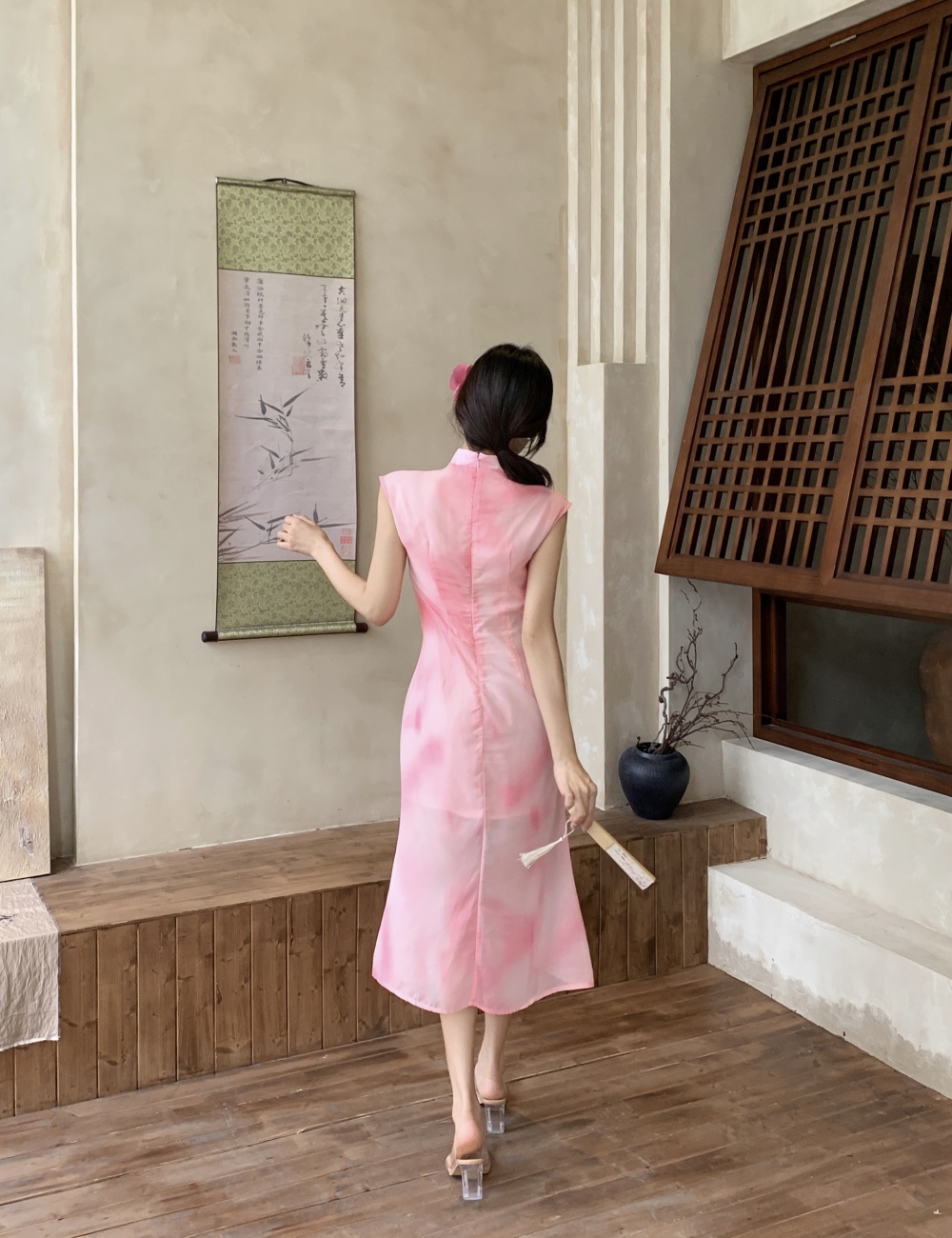 Hollow Chinese style cheongsam retro stand collar dress