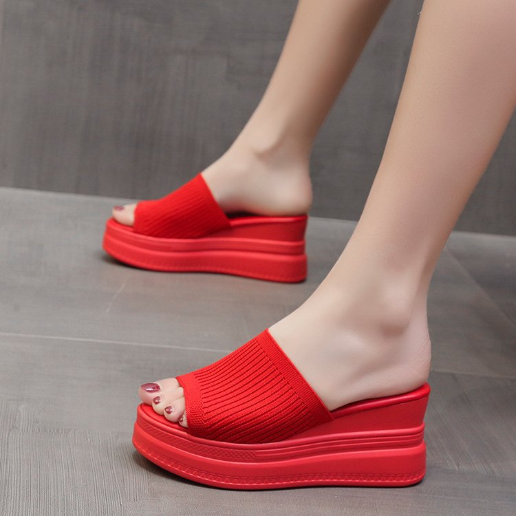 Sandy beach fish mouth slippers summer shoes for women