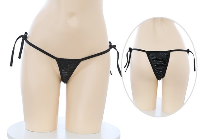 Sexy uniform exposed buttocks Sexy underwear a set
