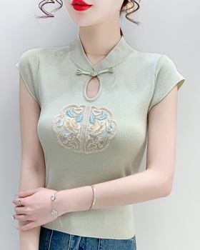 Spring and summer small shirt T-shirt for women