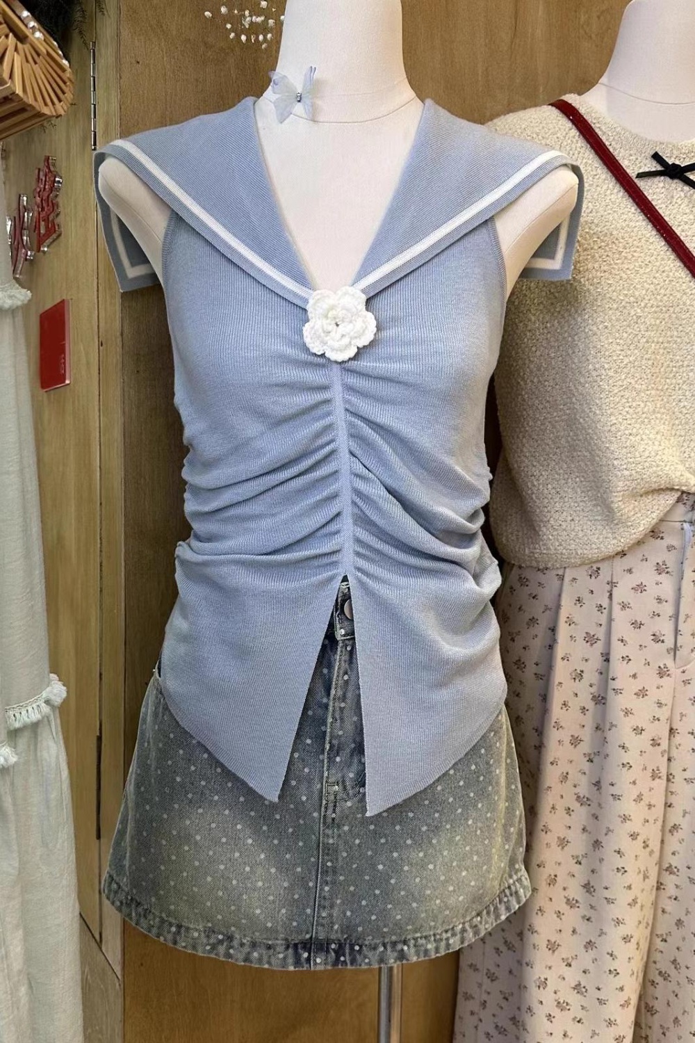 Lapel pullover slim navy flowers summer knitted vest