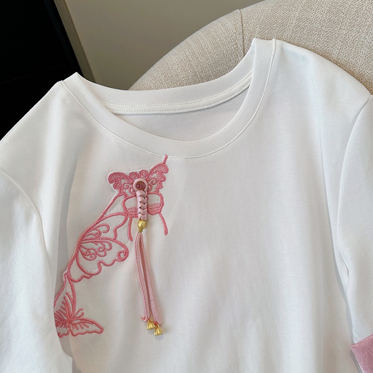 All-match panda round neck light T-shirt for women