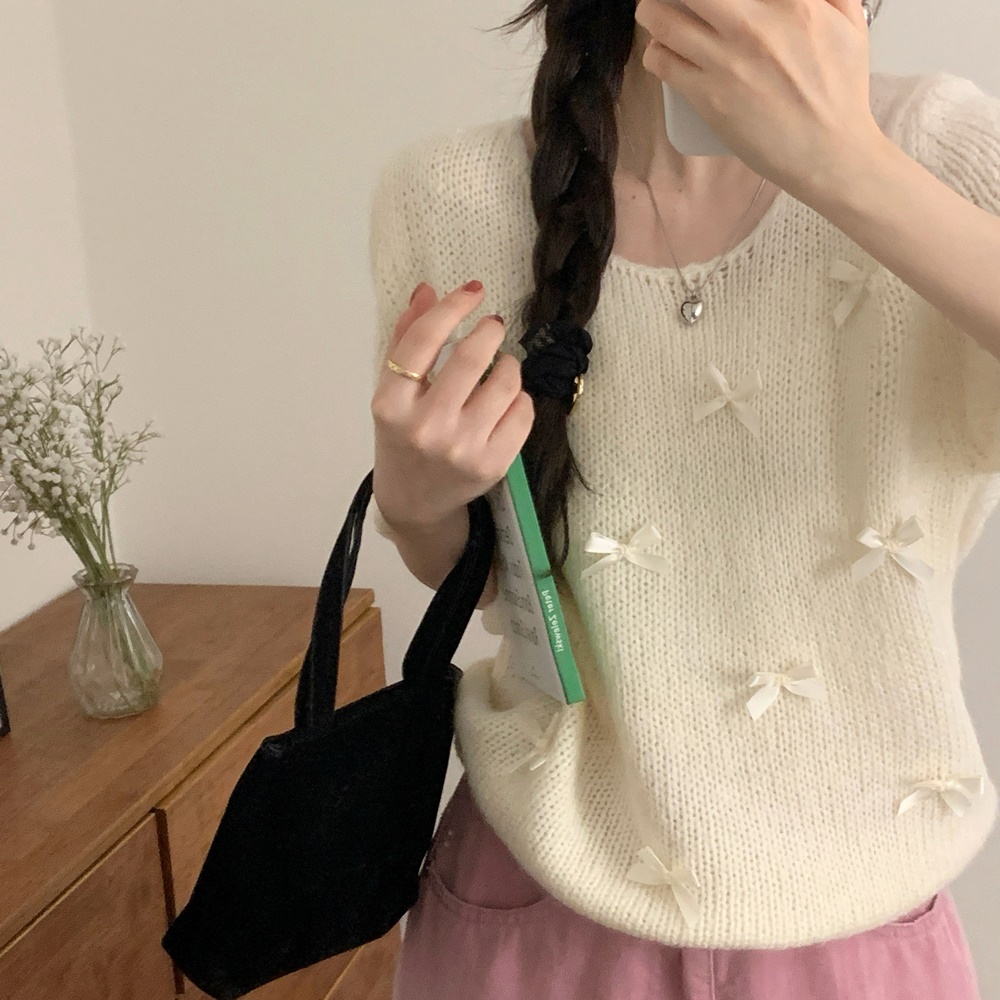 Temperament round neck tops Korean style sweet sweater
