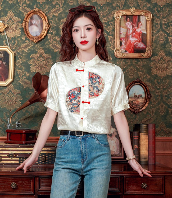 Summer cstand collar loose embroidery shirt for women