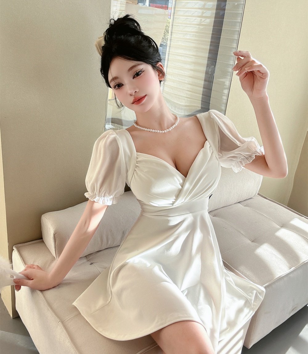 Puff sleeve big skirt short sleeve low-cut dress