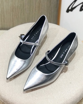 All-match fine-root fashion retro hasp spring low shoes