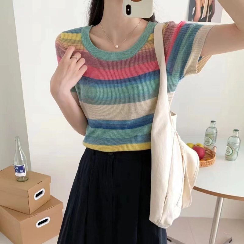 Short sleeve summer colors T-shirt screw thread slim sweater