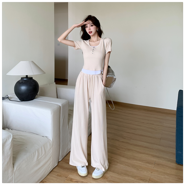 Short tops straight wide leg pants a set for women