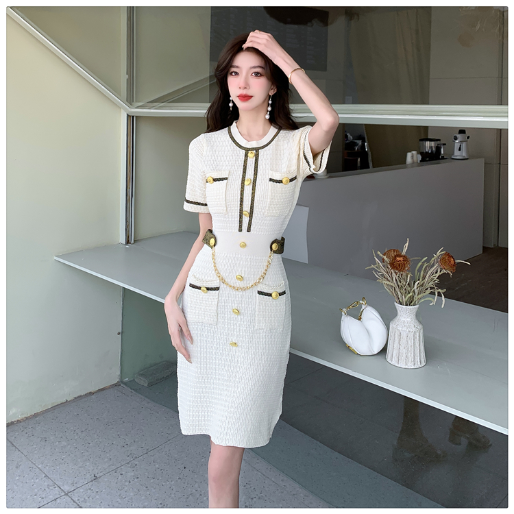 Niche short sleeve ladies knitted temperament dress