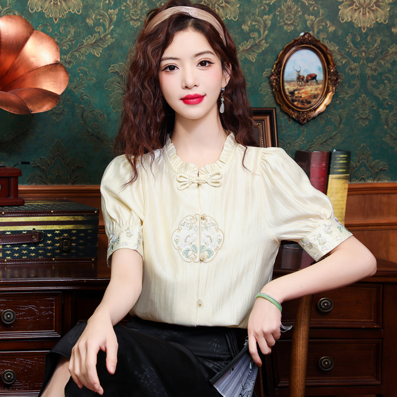 Chinese style embroidery tops short sleeve shirt for women