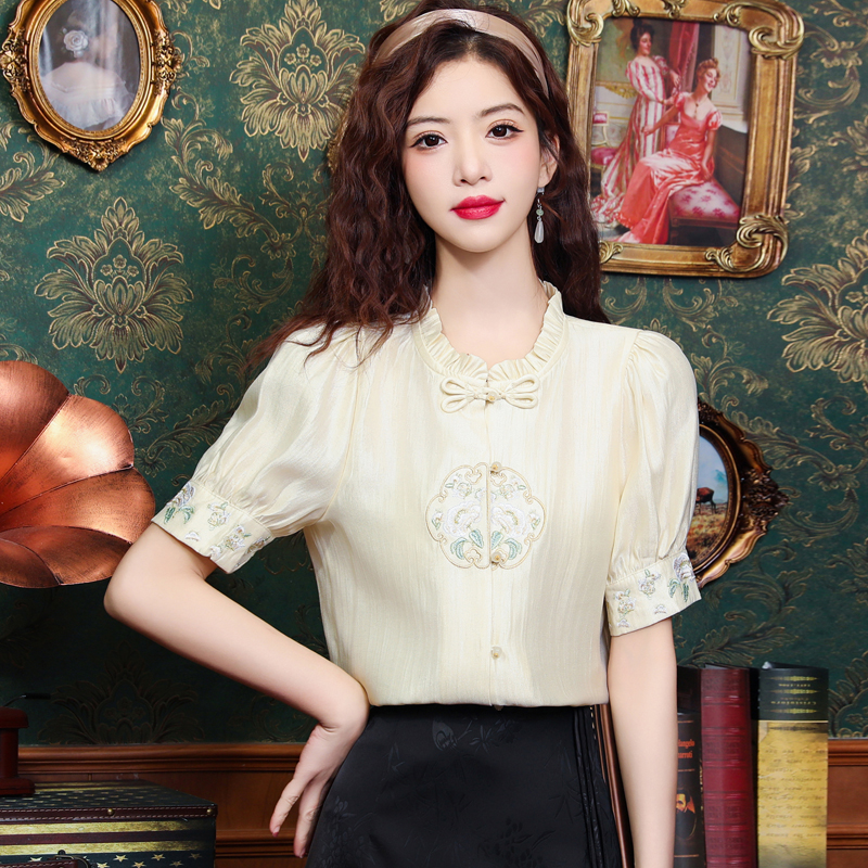 Chinese style embroidery tops short sleeve shirt for women