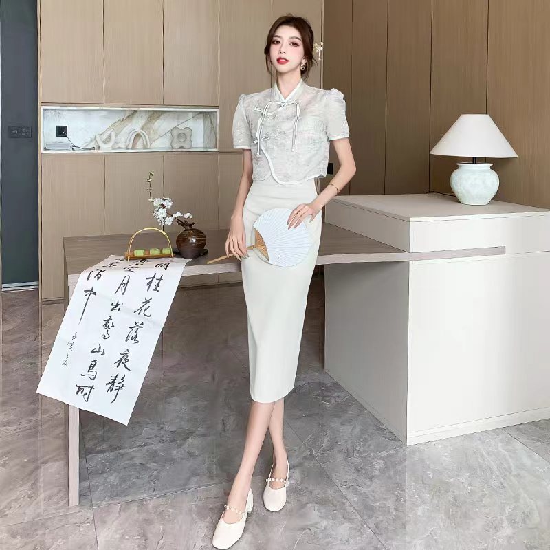 Chinese style embroidery dress sling cheongsam 2pcs set