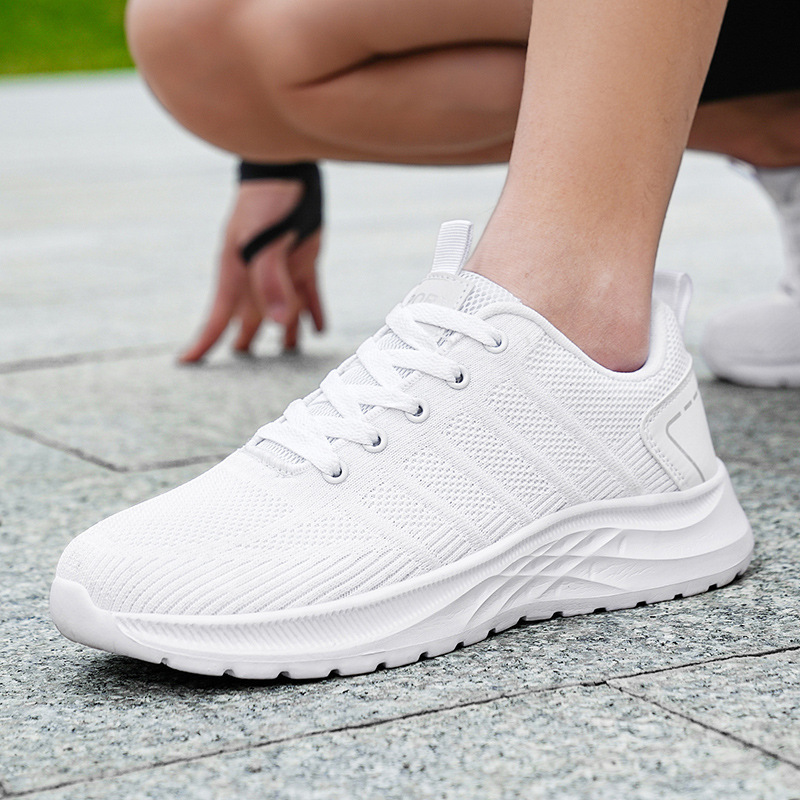 Casual large yard breathable Sports shoes spring mesh shoes