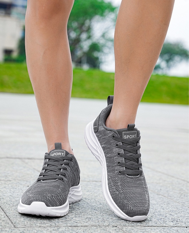 Casual large yard breathable Sports shoes spring mesh shoes