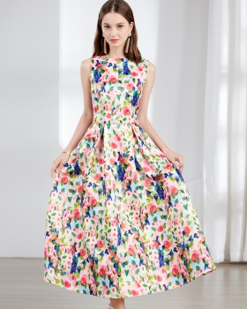 Stereoscopic clipping sleeveless pinched waist A-line dress