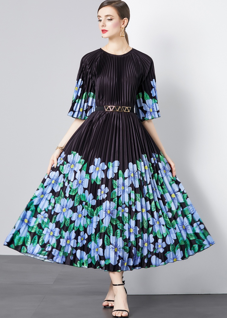 Pleated organ big skirt Pleats Please dress