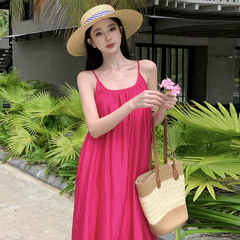 Rose-red sandy beach dress seaside sling long dress