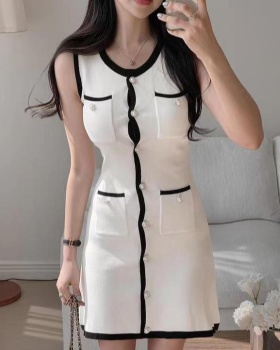 Korean style sleeveless knitted splice dress