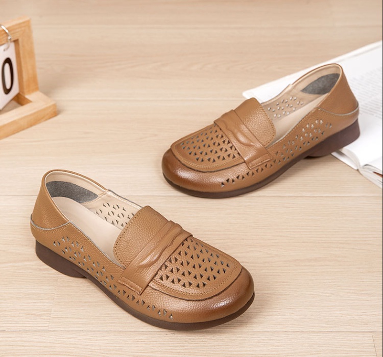 Soft soles Casual sandals middle-aged shoes for women