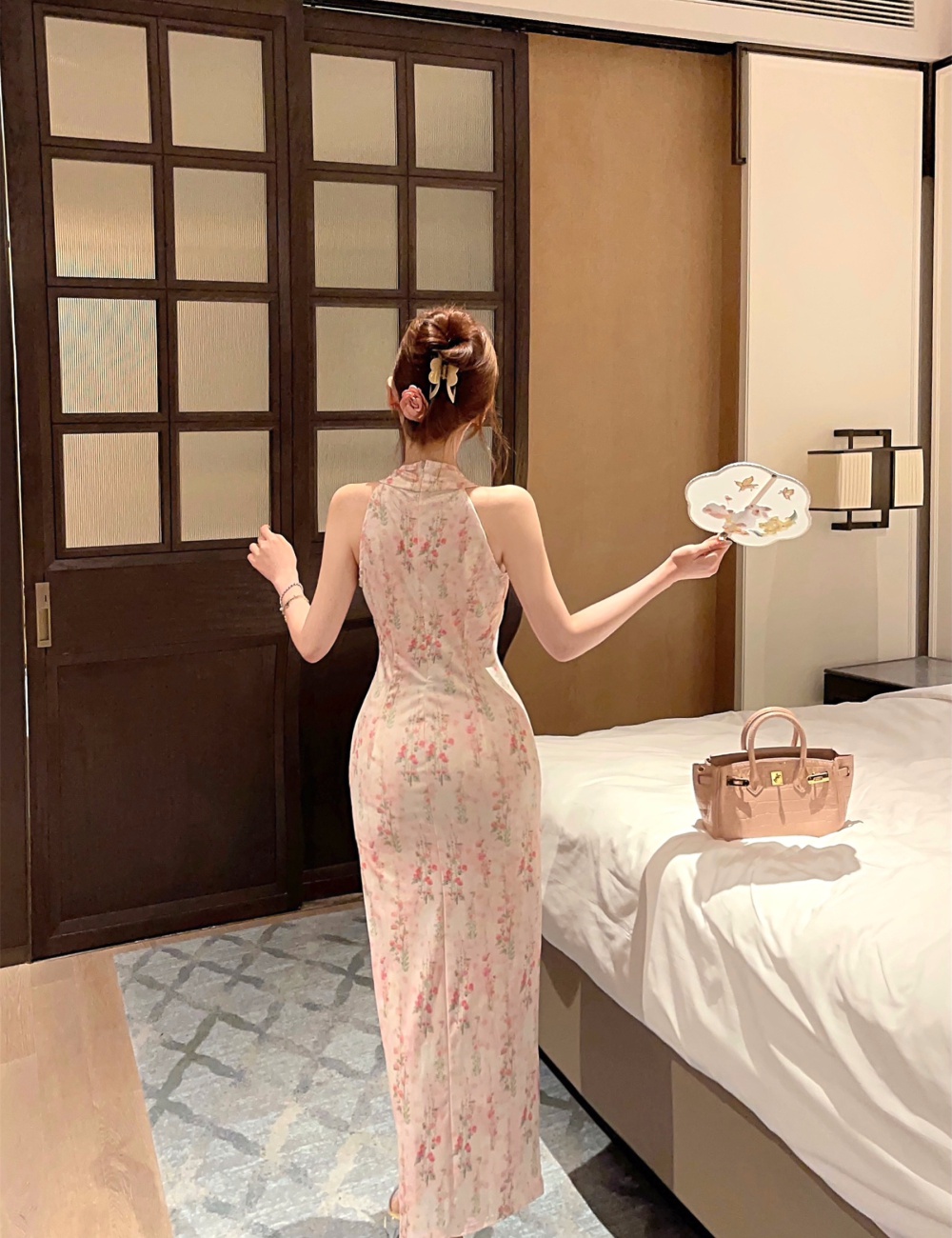 Light stunning dress hollow maiden cheongsam