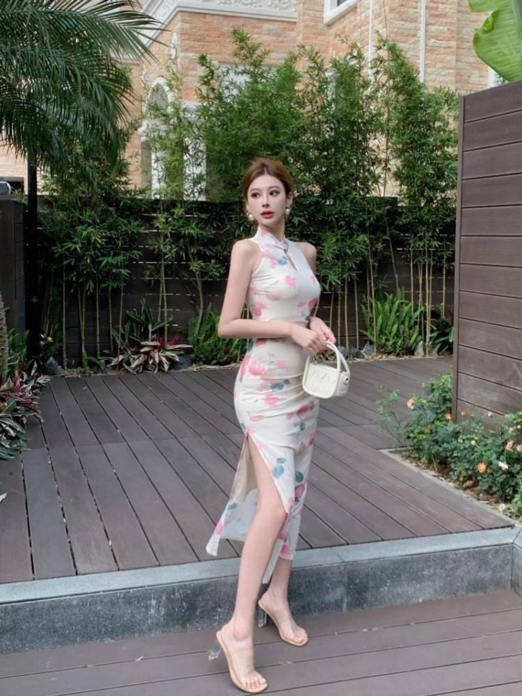 Split long dress Chinese style cheongsam for women