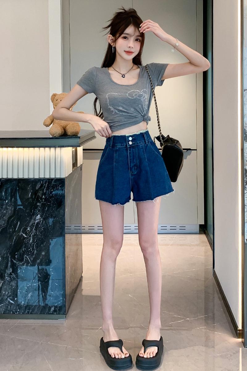 Loose small fellow Korean style burr wide leg short jeans