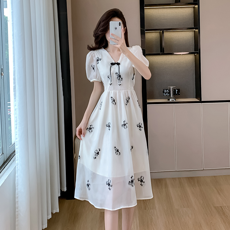 Summer embroidery Chinese style floral square collar dress