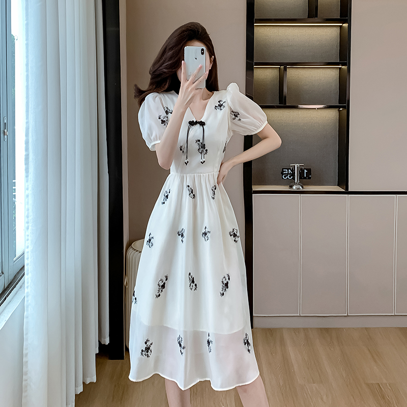 Summer embroidery Chinese style floral square collar dress