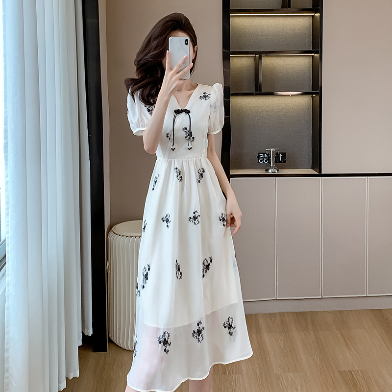 Summer embroidery Chinese style floral square collar dress