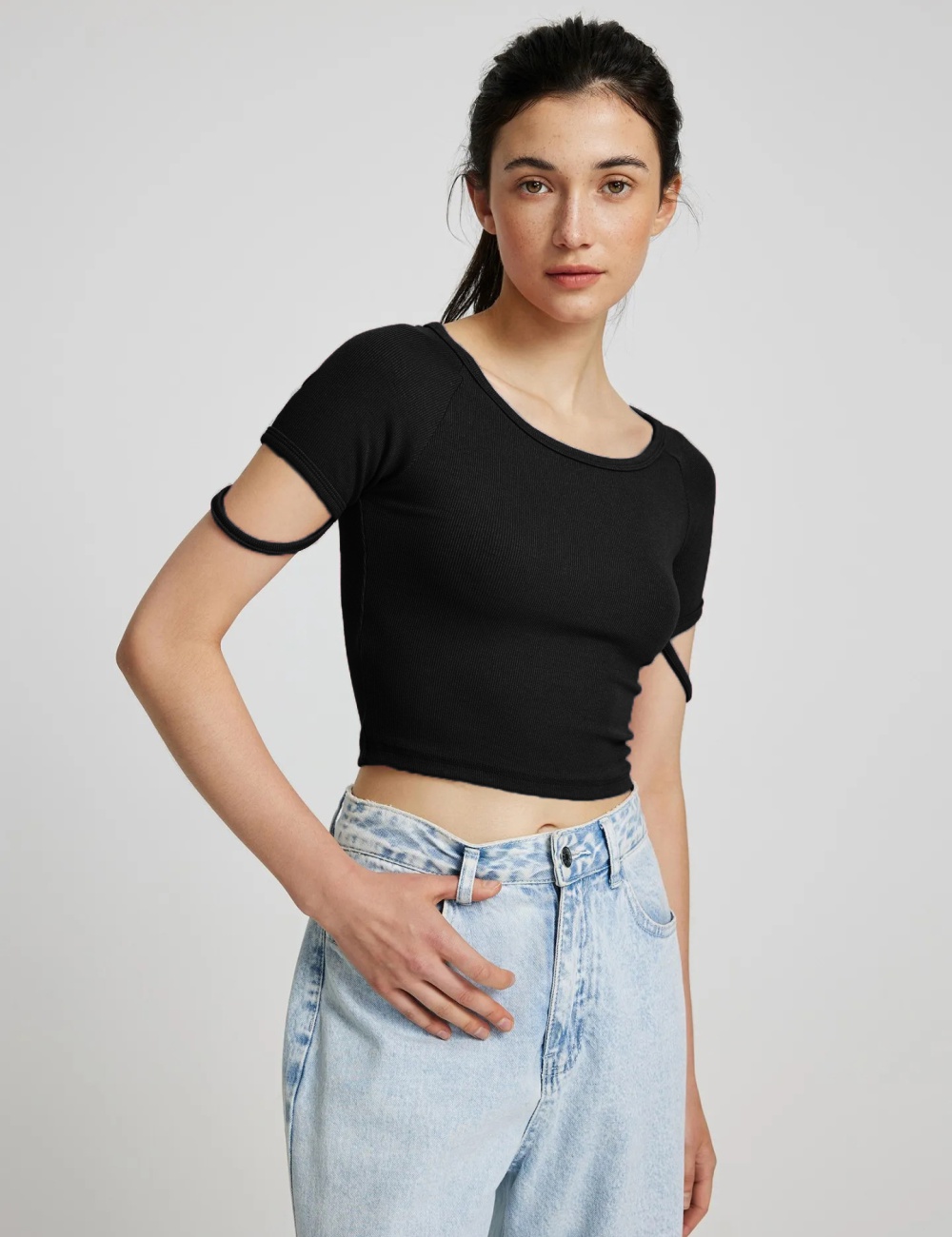 Hollow tight T-shirt slim European style bottoming shirt