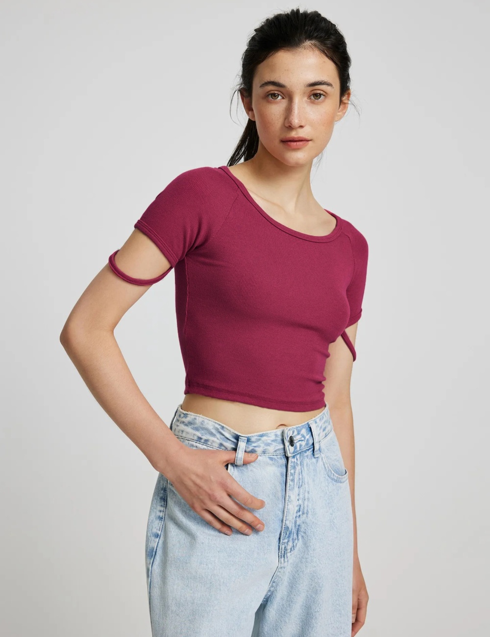 Hollow tight T-shirt slim European style bottoming shirt