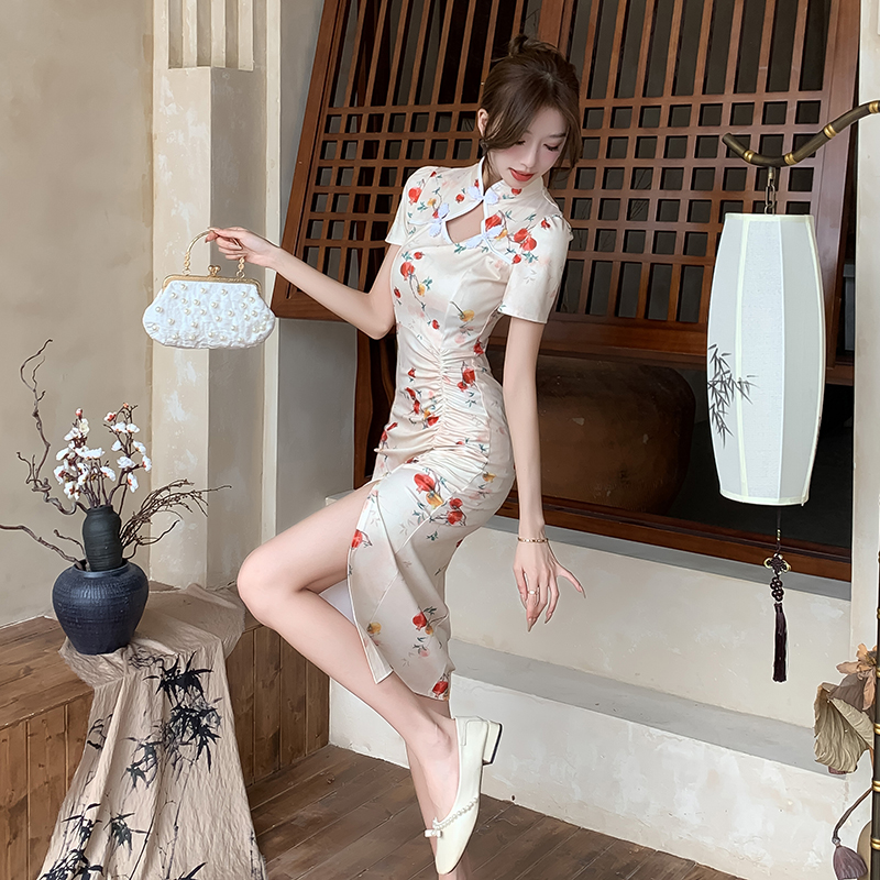 Chinese style maiden cheongsam hollow pinched waist dress