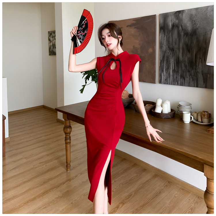 Temperament Chinese style cheongsam package hip split formal dress