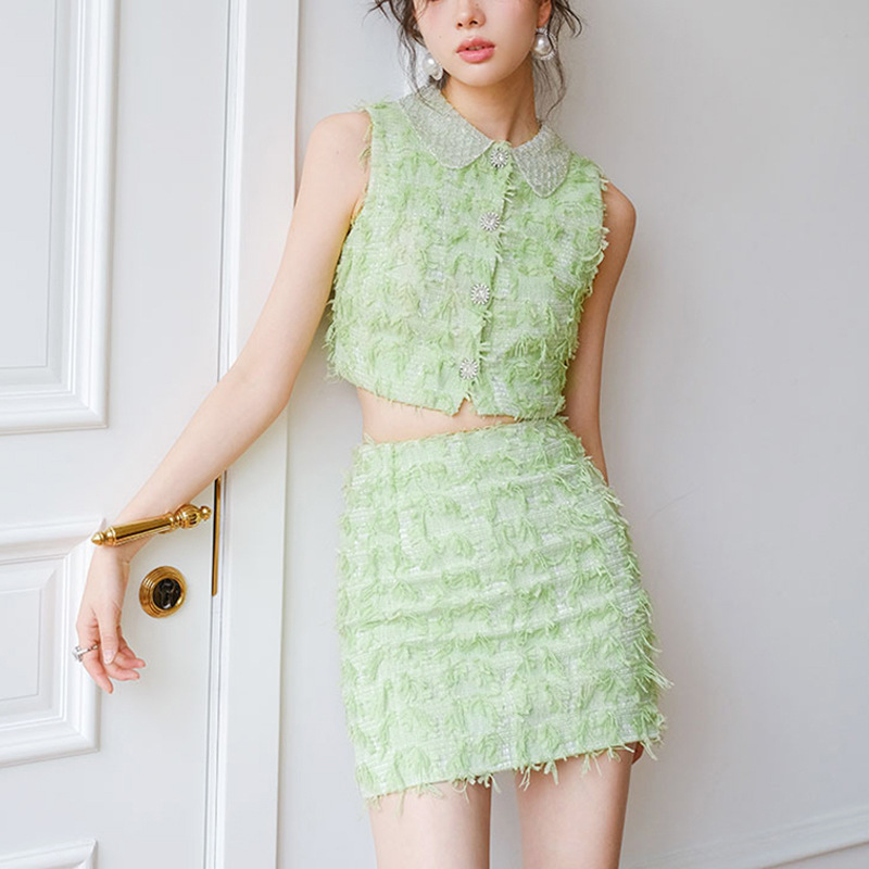 Short chanelstyle skirt spring and summer tops 2pcs set