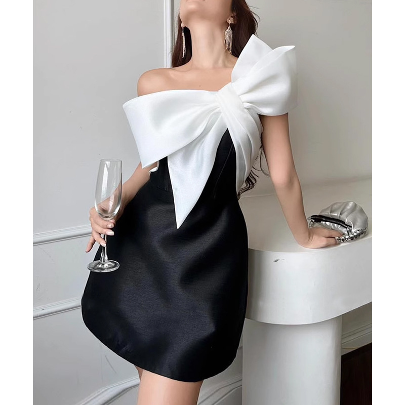 Bow collar niche stereoscopic slim dress for women