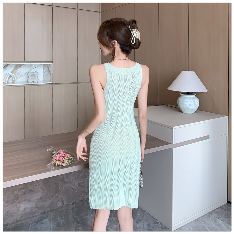 Knitted halter T-back package hip dress for women