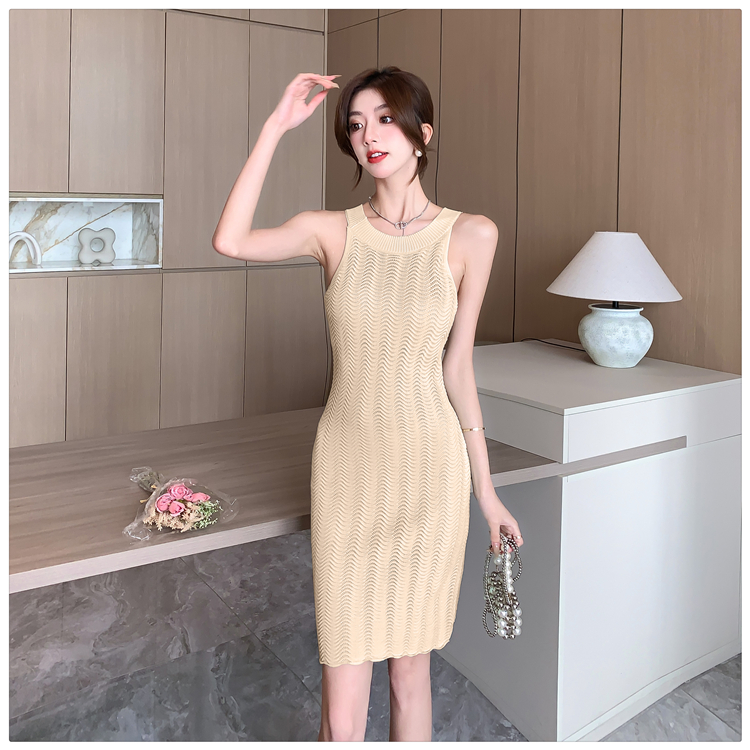 Knitted halter T-back package hip dress for women