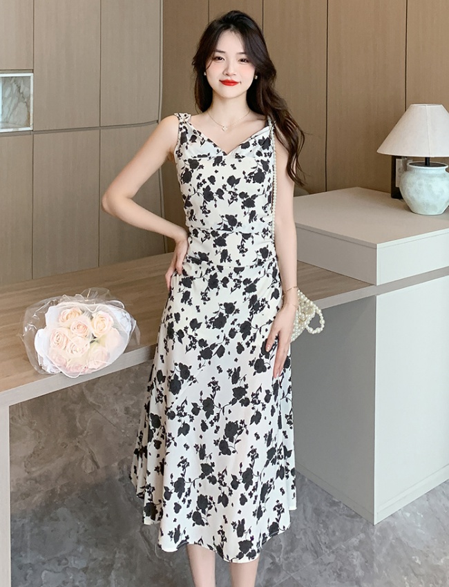 V-neck light romantic printing ink dress for women