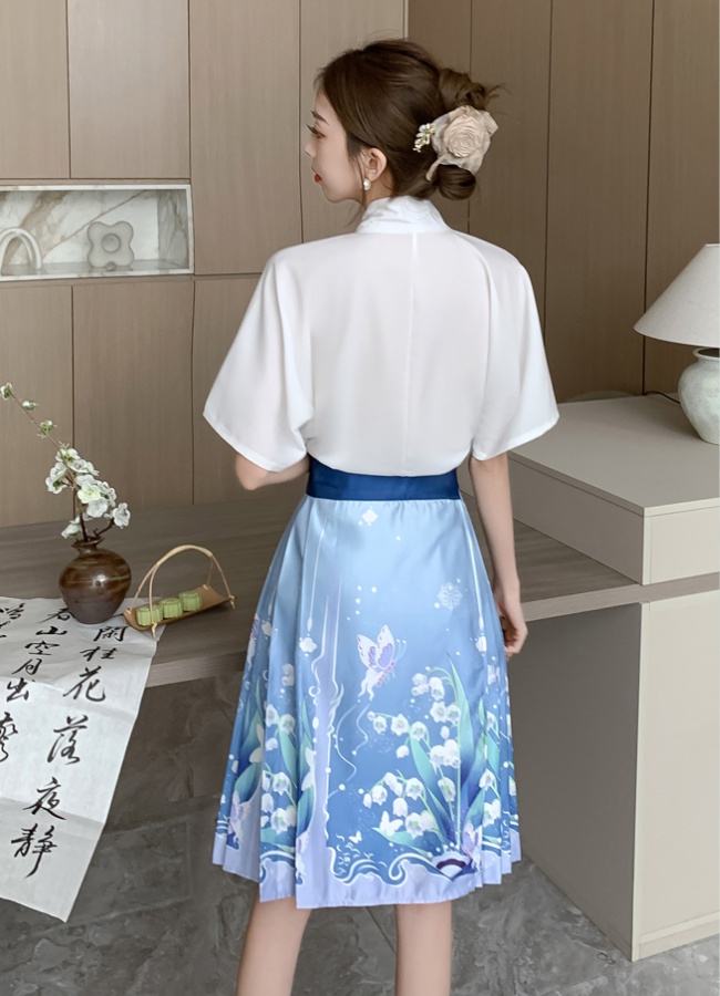 Small fellow shirt summer horse-face skirt a set